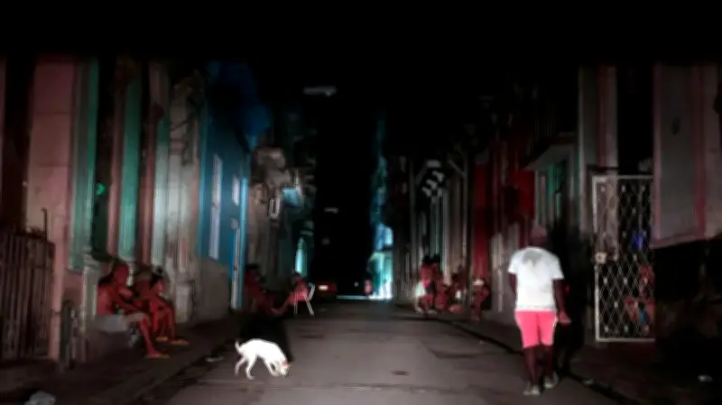 Cuba enfrenta doble crisis: sismo de 6.0 y apagón histórico dificultan reportes de daños