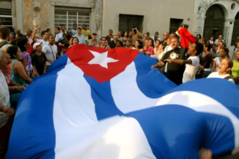 Cuba excarcela a 14 presos políticos tras diálogo con EE.UU. y mediación vaticana