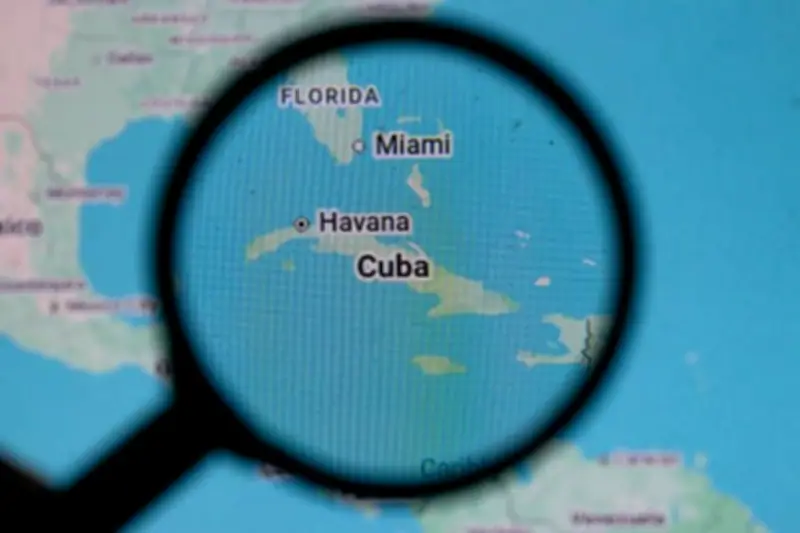 Cuba se prepara para posible intervención militar de EE.UU., advierte viceministro