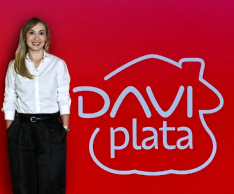 Daviplata se transforma en neobanco con tarjetas y crédito rotativo para millones de colombianos