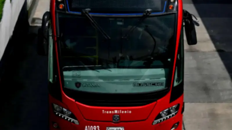 De motores Euro II al primer bus eléctrico: la transformación de TransMilenio en Bogotá
