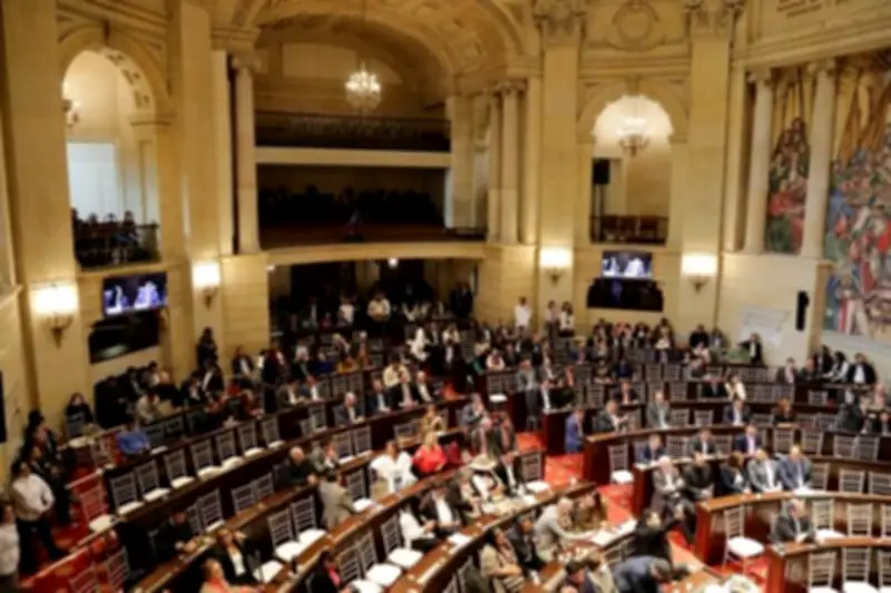 ¿Deben renunciar senadores candidatos a la Presidencia? La ley y los enfrentamientos en el Capitolio