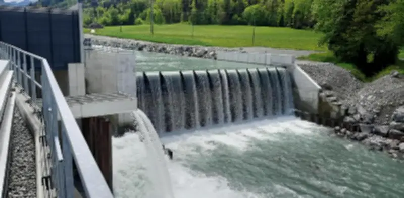 Decreto de emergencia modifica pago a hidroeléctricas y podría aumentar tarifas de energía