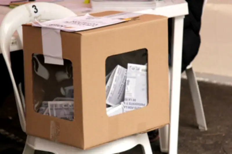 Denuncias por irregularidades en elecciones en el exterior llegan a Fiscalía y Procuraduría