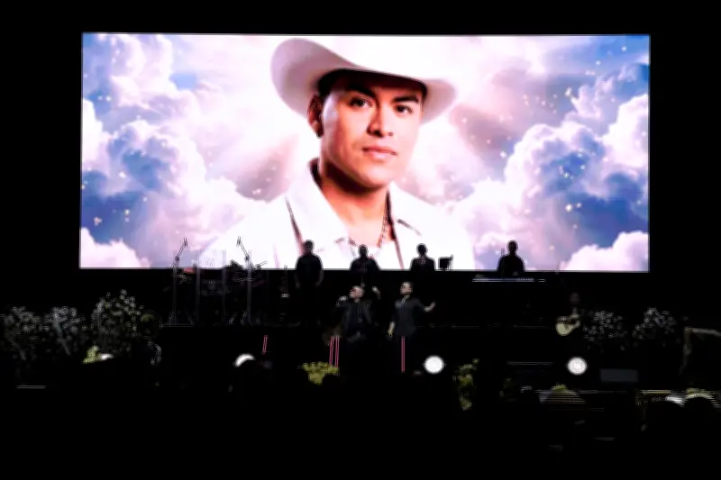 Descubren nota manuscrita de Yeison Jiménez con fragmentos de su canción MLP