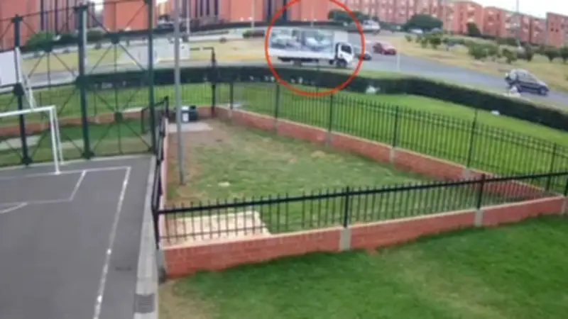 Desmantelan desguasadero clandestino que operaba como parqueadero en Tunjuelito