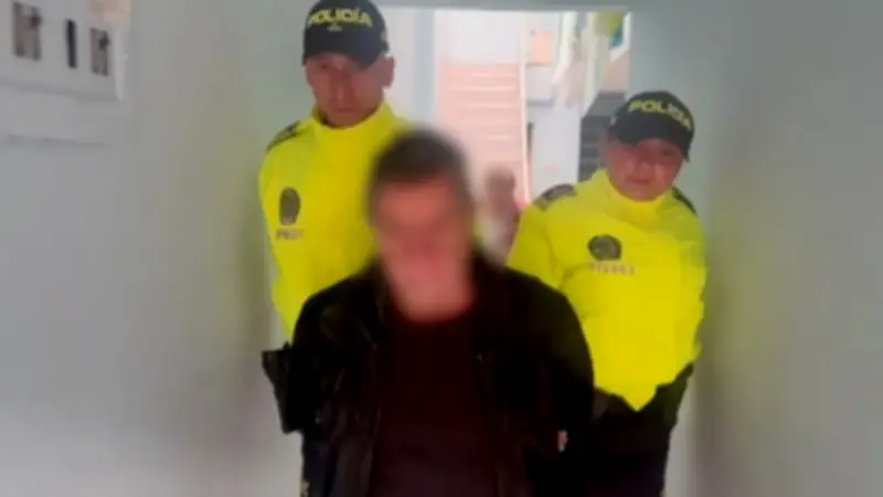 Desmantelan fábrica de producción de dólares y pesos falsos en Bogotá