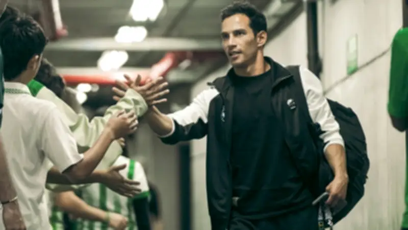 Diego Arias enfrenta cuestionamientos tras eliminación de Atlético Nacional en Copa Sudamericana