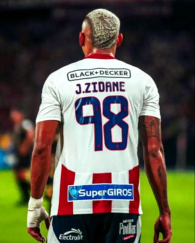 Dimayor sanciona a Jermein Peña de Junior con dos fechas y multa tras expulsión