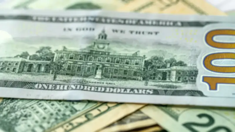 Dólar cierra al alza en Colombia: precio alcanza los 3.775 pesos este 5 de marzo de 2026