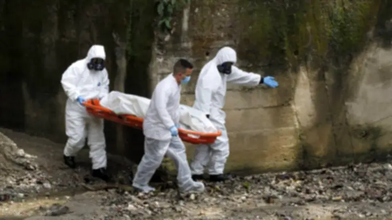 Doble homicidio en Bucaramanga: hallan dos jóvenes sin vida en canal de aguas negras