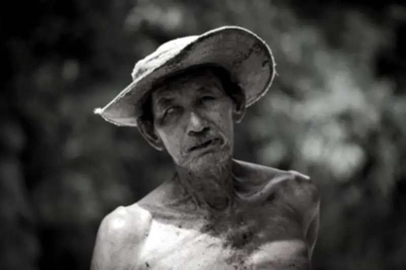 Domingo, el arenero del Río de Oro: un oficio que resiste al tiempo y la modernidad