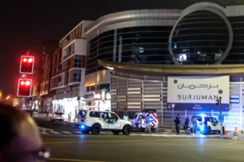 Dron iraní impacta cerca del consulado de EE. UU. en Dubái y provoca incendio