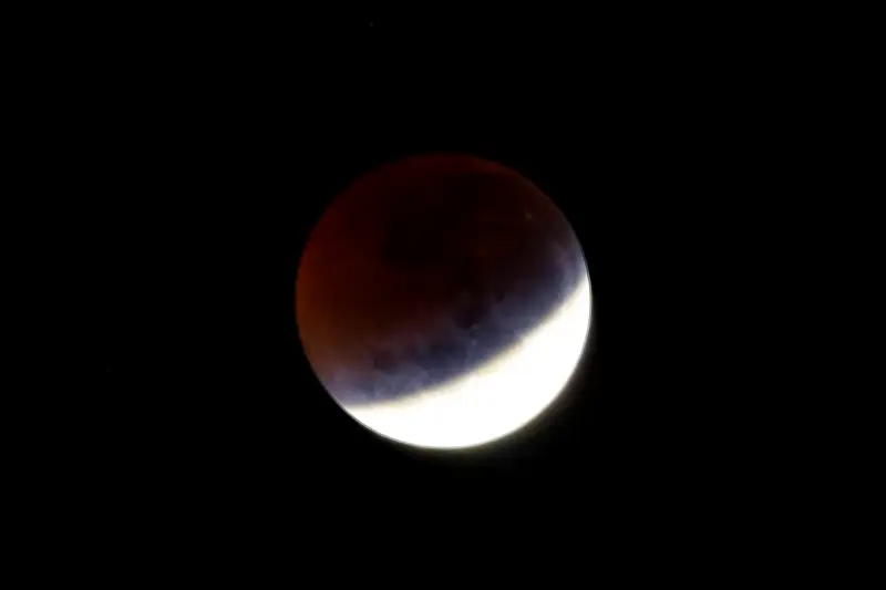 Eclipse lunar total 'Luna de sangre' será visible en Colombia este 3 de marzo