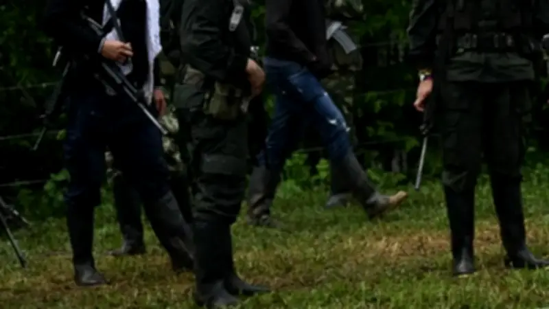 Ecuador y EE.UU. destruyen campamento de disidentes de las FARC cerca de Colombia