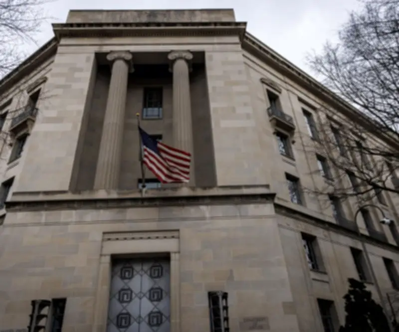 EE.UU. busca confiscar US$15 millones de red petrolera iraní vinculada a magnate