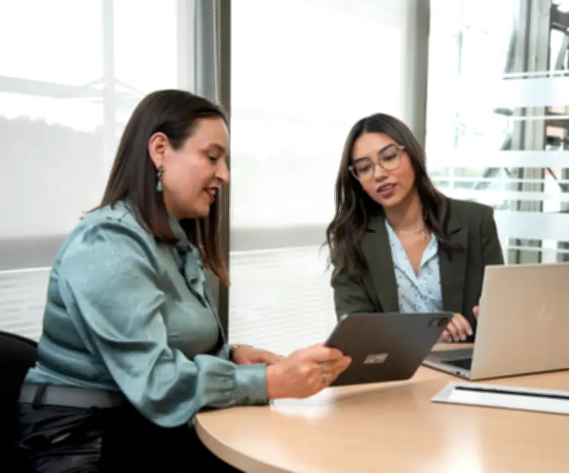 El alto costo empresarial de descuidar la salud laboral: planes colectivos como solución