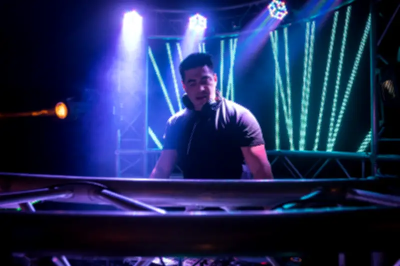 El desafío de los openings televisados: cuando no hay margen para el error