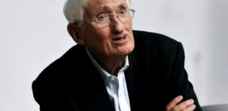 El legado de Habermas: La democracia como acción comunicativa frente a los fanatismos