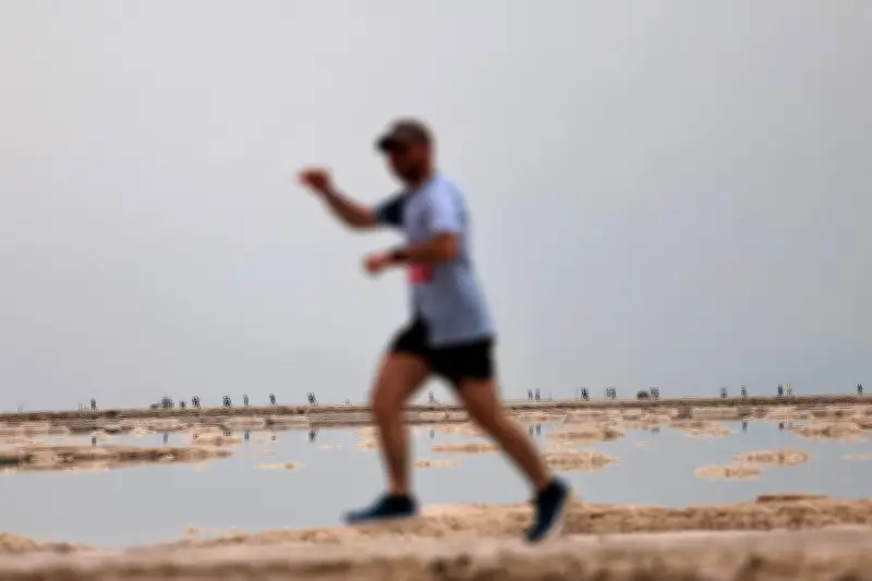 El 'running' en Colombia: beneficios y riesgos ante contaminación y calor