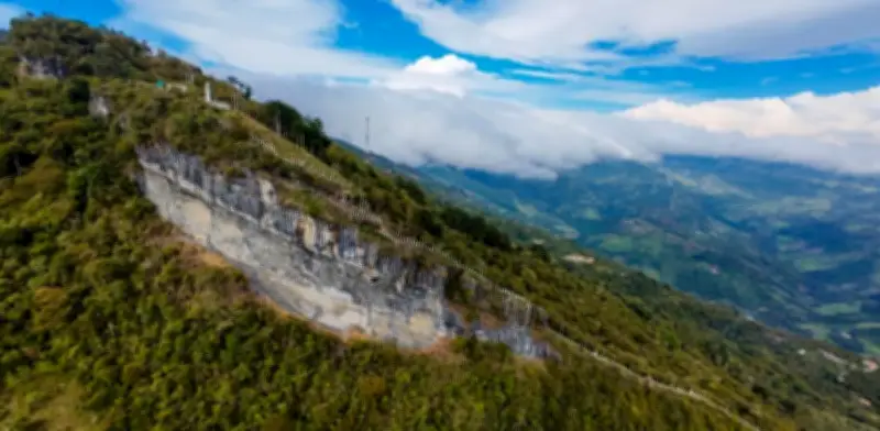 El viacrucis más extenso de Colombia se encuentra en Santander: un recorrido espiritual de 1.200 metros