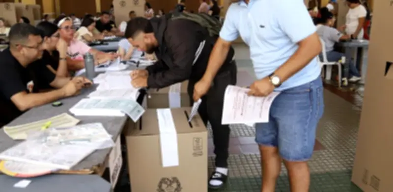 Elecciones 2026 reconfiguran poder político del Caribe: clanes tradicionales resisten mientras emergen nuevas fuerzas