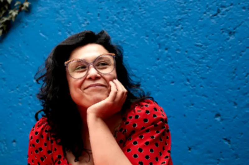 Elma Correa: la escritura fronteriza que retrata la violencia y la amistad imperfecta