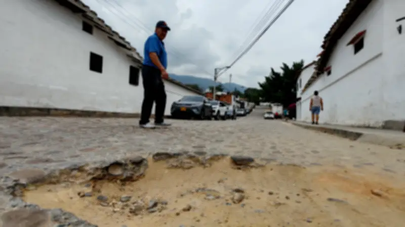 Empedrado histórico de Girón en riesgo: comunidad alerta sobre peligros de accidentalidad