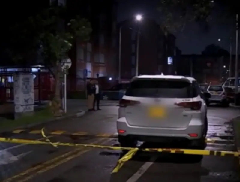 Escolta policial frustra robo de camioneta blindada en Puente Aranda con intercambio de disparos