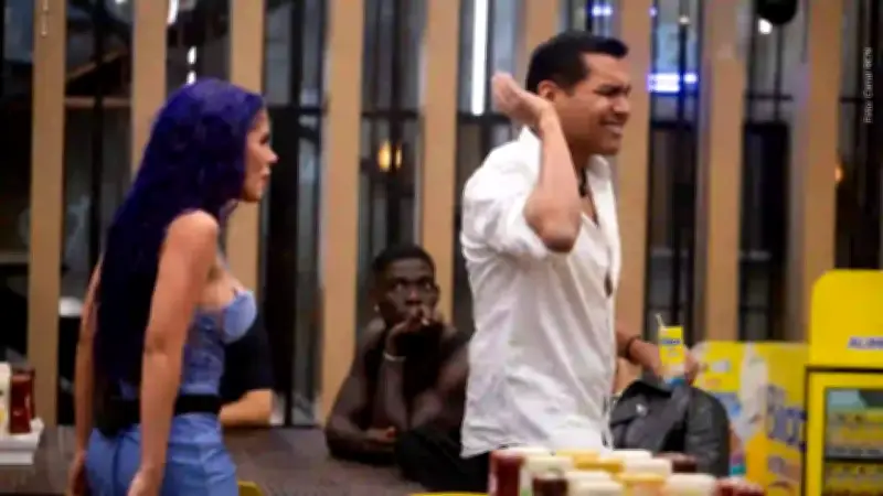 Esposa de Juanda Caribe rompe silencio con mensaje reflexivo tras polémicas en reality