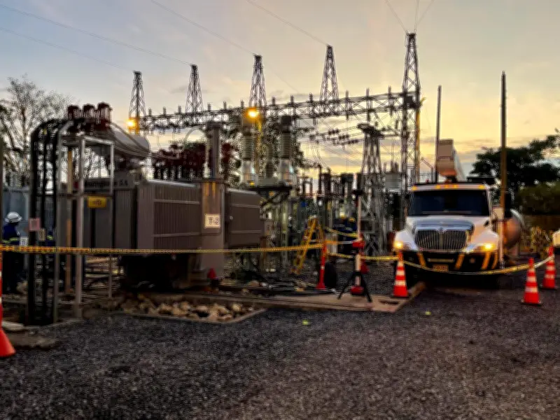 ESSA trabaja para restablecer energía en 16 municipios de Santander tras tormenta eléctrica