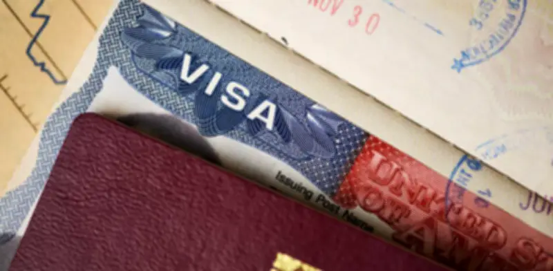 Estados Unidos amplía requisito de fianza de $15.000 para visas a 12 nuevos países