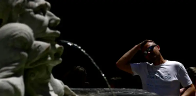 Estados Unidos decreta confinamiento de cuatro días en California por peligrosa ola de calor