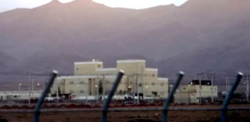 Estados Unidos e Israel atacan complejo nuclear iraní en Natanz sin fugas radiactivas