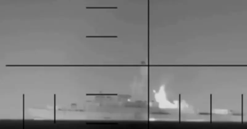 Estados Unidos hunde fragata iraní en el Índico: 83 muertos confirmados