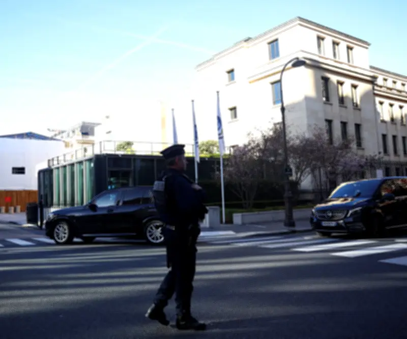 Estados Unidos y China reanudan diálogo comercial en París previo a cumbre de líderes