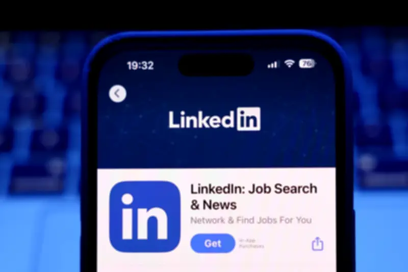 Estudio revela pérdida de credibilidad en LinkedIn Colombia: usuarios critican contenido artificial