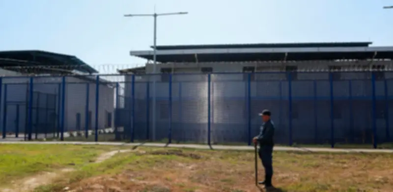 Expolicía de Cartagena condenado por facilitar ingreso de drogas y celulares a cárcel de Ternera