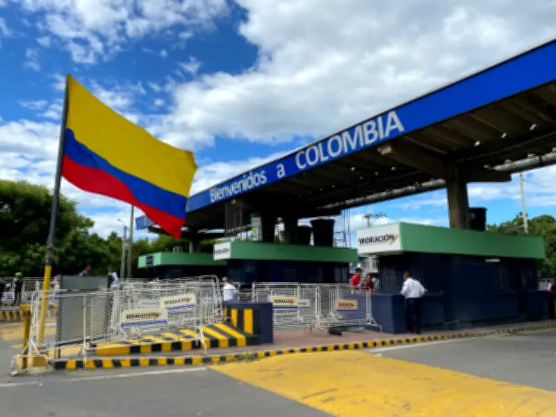 Extranjeros residentes en Colombia tienen plazo hasta 2026 para traspaso de visa obligatorio