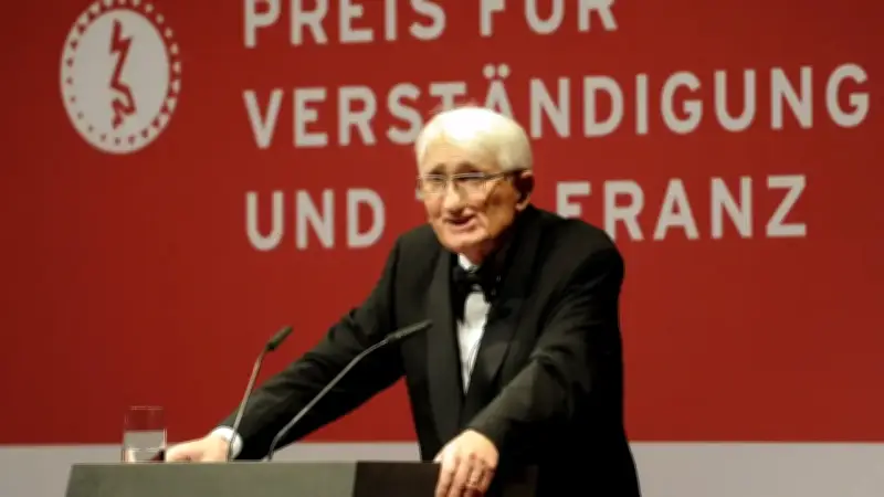 Fallece el filósofo alemán Jürgen Habermas a los 96 años de edad