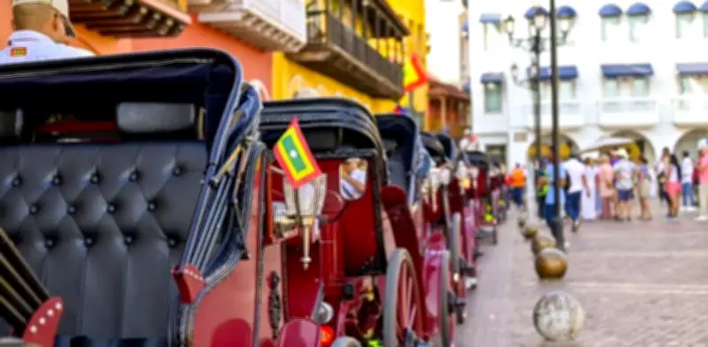 Fallo judicial ratifica legalidad de coches eléctricos en Cartagena tras tutelas de cocheros