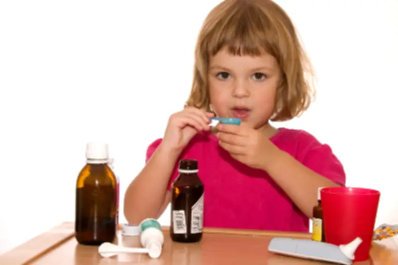 FDA ordena retiro de ibuprofeno infantil contaminado en EE.UU. por riesgo para niños