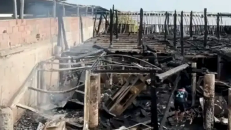 Fiesta de revelación de género desata incendio que consume dos restaurantes en Barranquilla