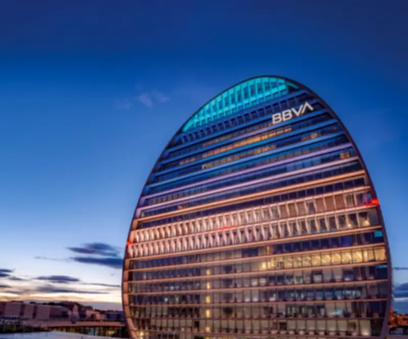 Fiscalía española pide multa récord de US$208 millones al BBVA por caso de espionaje