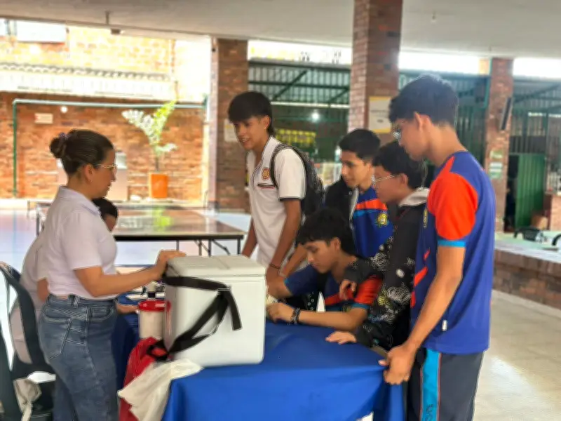 Floridablanca inicia campaña de vacunación escolar con requisitos clave para padres