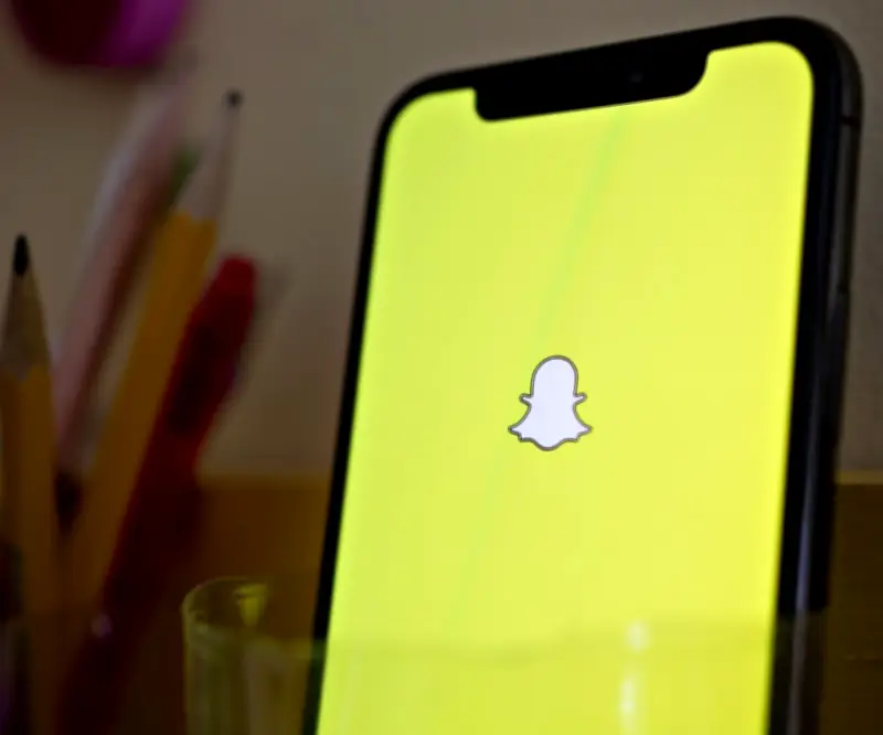 Fondo activista Irenic aumenta participación en Snap y exige cambios estructurales