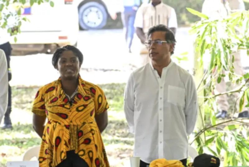 Francia Márquez reaparece con foro internacional mientras Petro se enfoca en política interna