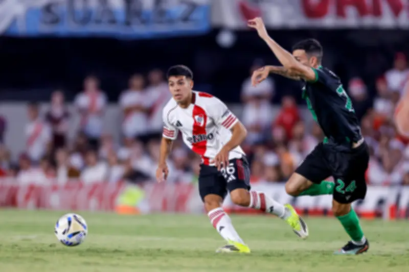 Fútbol argentino paralizado: clubes suspenden todas las competiciones por investigación judicial