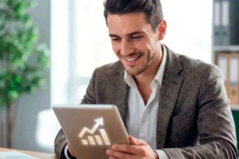 Fútbol y finanzas: cómo los datos y algoritmos transforman decisiones en 2026