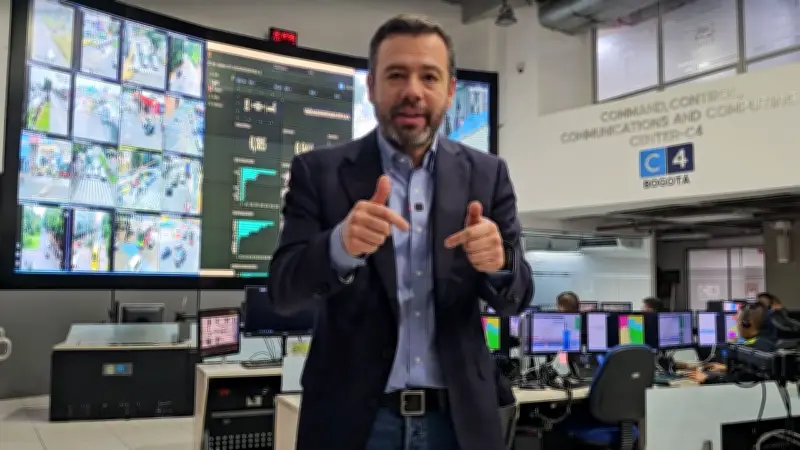 Galán convoca a bogotanos a conectar cámaras al C4 para reforzar seguridad en la capital